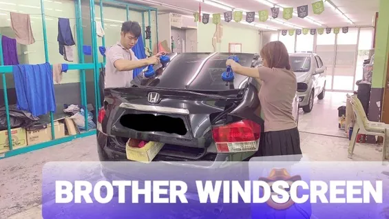 Onsite windscreen repair specialist in Klang Valley