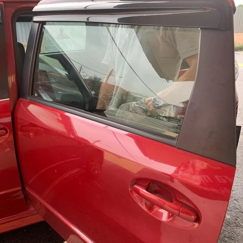 Onsite windscreen repair specialist in Klang Valley