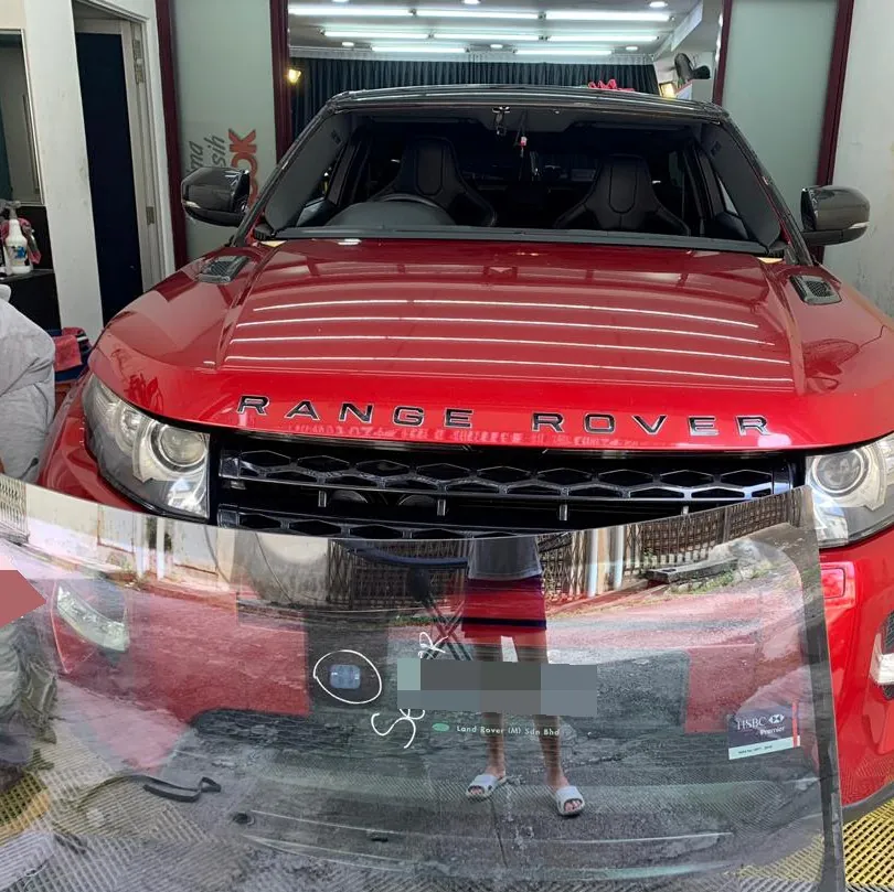Onsite windscreen repair specialist in Klang Valley