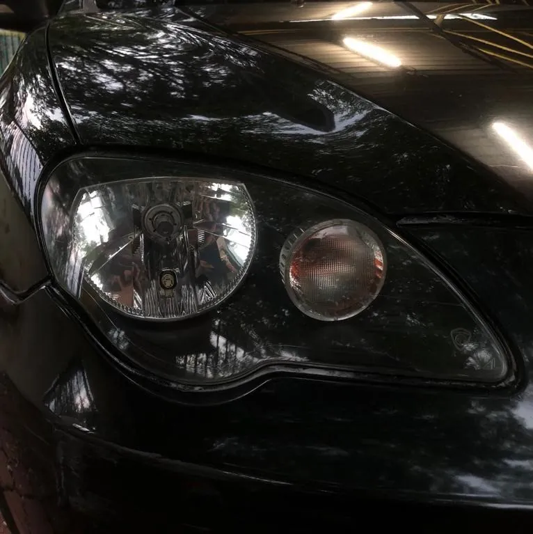 Onsite windscreen repair specialist in Klang Valley
