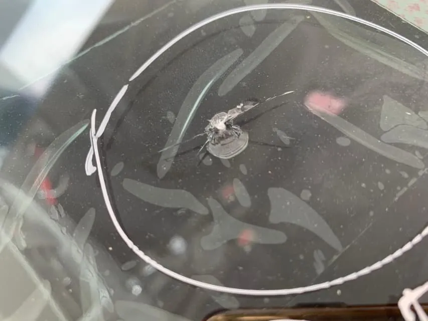 We do repair for stonechips in your windscreen